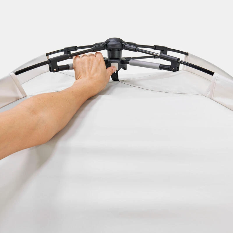 Quechua Abri De Camping 4 Places - Base Easy Fresh - Polyvalent, Instantané à Arceaux 9 Quechua Abri De Camping 4 Places - Base Easy Fresh - Polyvalent, Instantané à Arceaux – Image 9