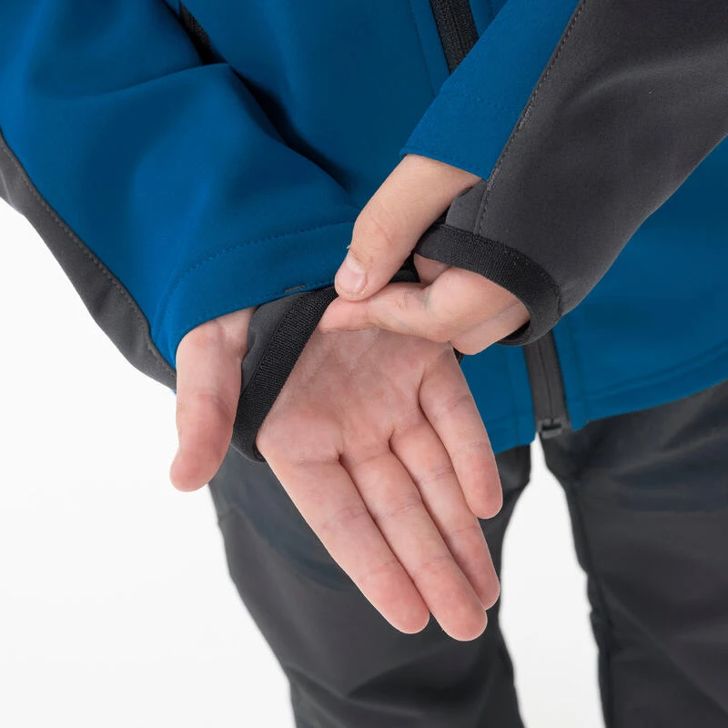 Quechua Veste Softshell De Randonnée MH550 -bleue Et Grise - Enfant 7-15 ANS 4 Quechua Veste Softshell De Randonnée MH550 -bleue Et Grise - Enfant 7-15 ANS – Image 4